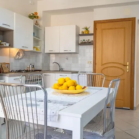 Casa Marina By Interhome Giardini-Naxos